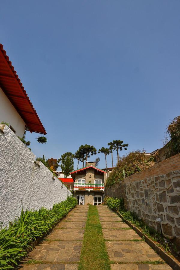 Pousada Villaggio di Roma Campos do Jordao Bagian luar foto